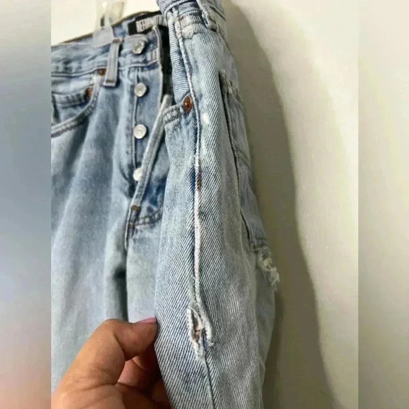 Reformation x Levis Repurposed Distressed Jeans Size 24 - Picture 8 of 8